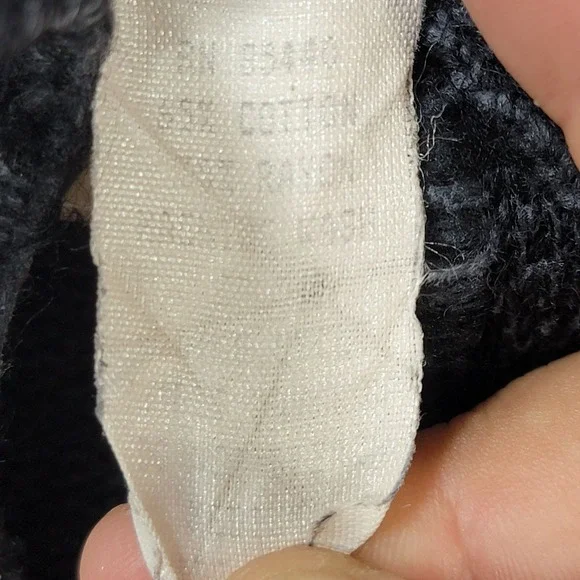 Vintage Huntington Ridge Floral Rose Knit Sweater Button Neck Pearl Detail Gray - Picture 14 of 16